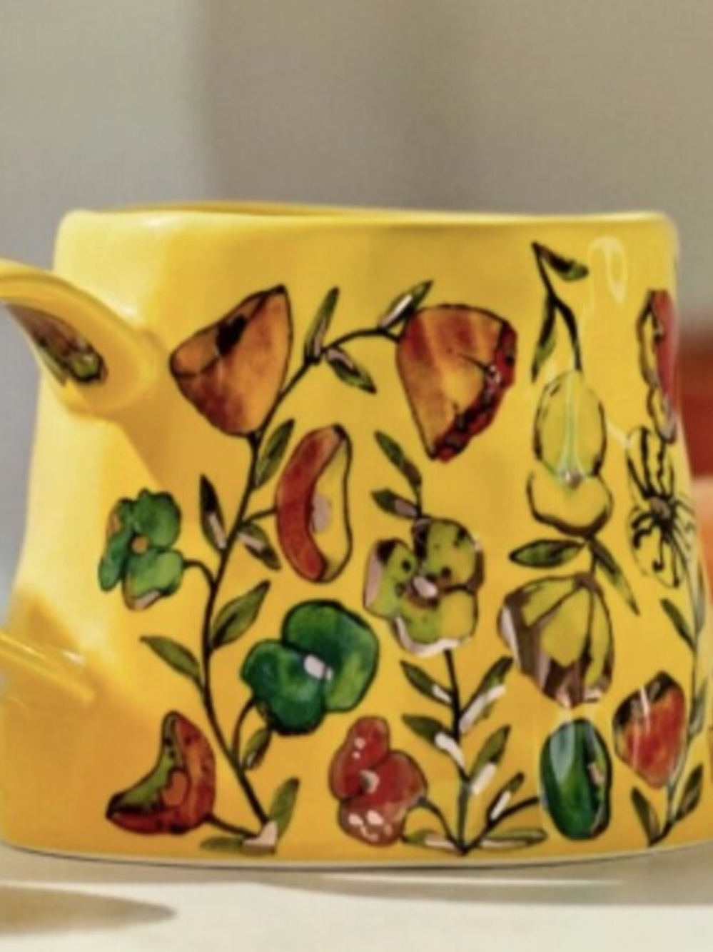 The Mud Fairy Bloom Hearts Stoneware 24k Gold Mug
The Mud Fairy
NWT
Yellow - Picture 2 of 9